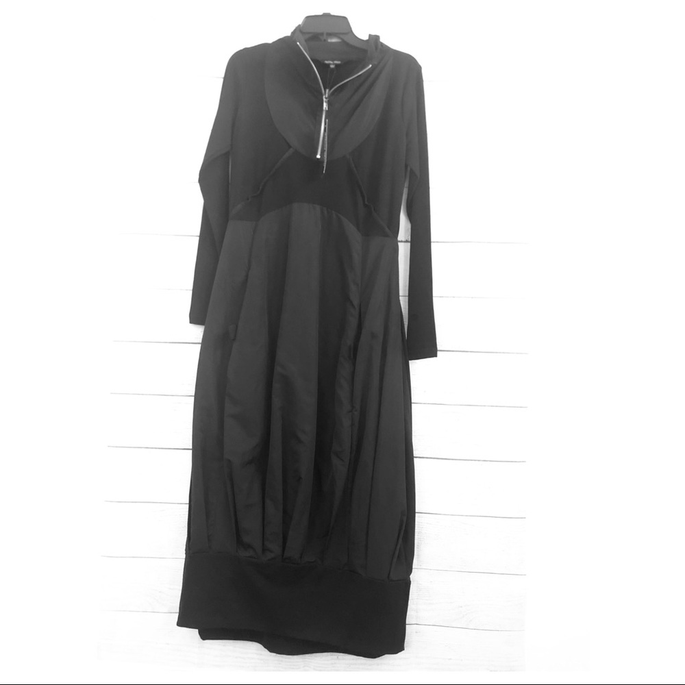 Athena Marie - Zip Detail Patch Casual Maxi Dress